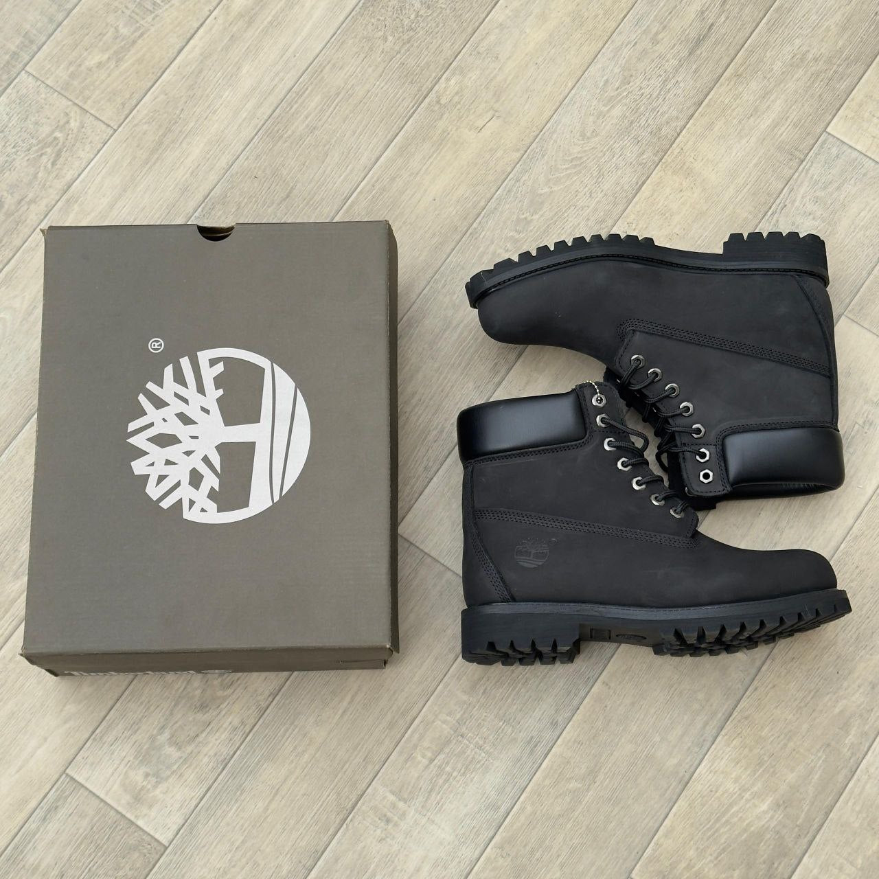TIMBERLAND PREMIUM 6-INCH WATERPROOF BOOTS “BLACK”