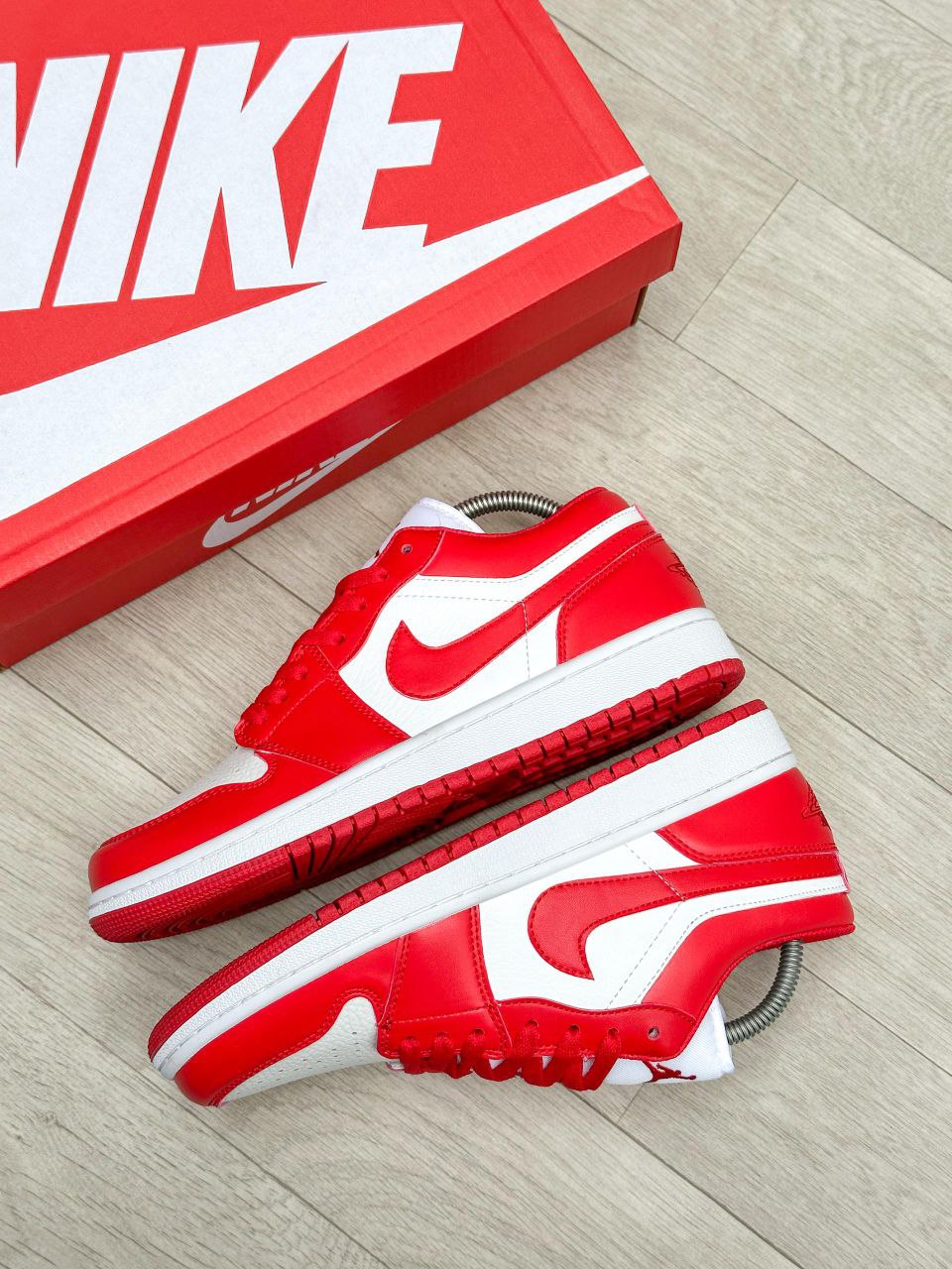 Air Jordan 1 Low “Gym Red”