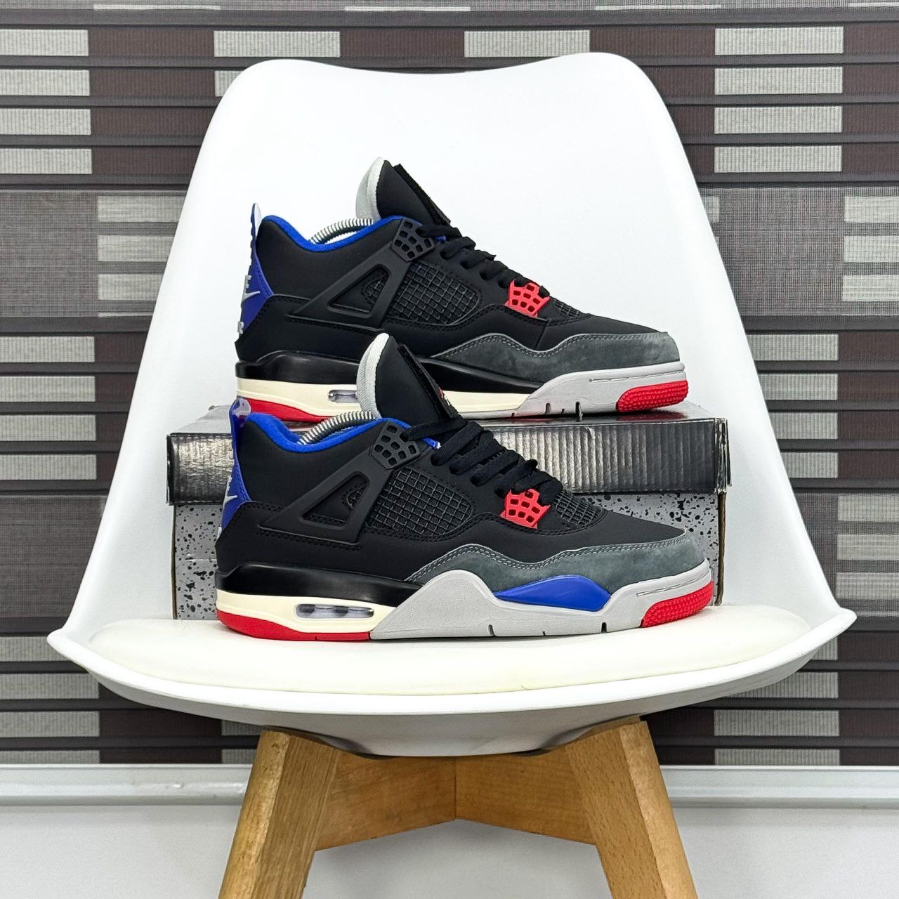 Air Jordan 4 Retro “Rare Air”