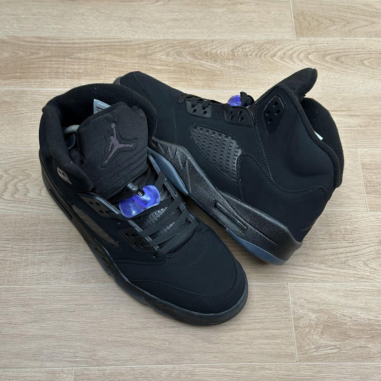 Air Jordan 5 Retro “Black Cat”