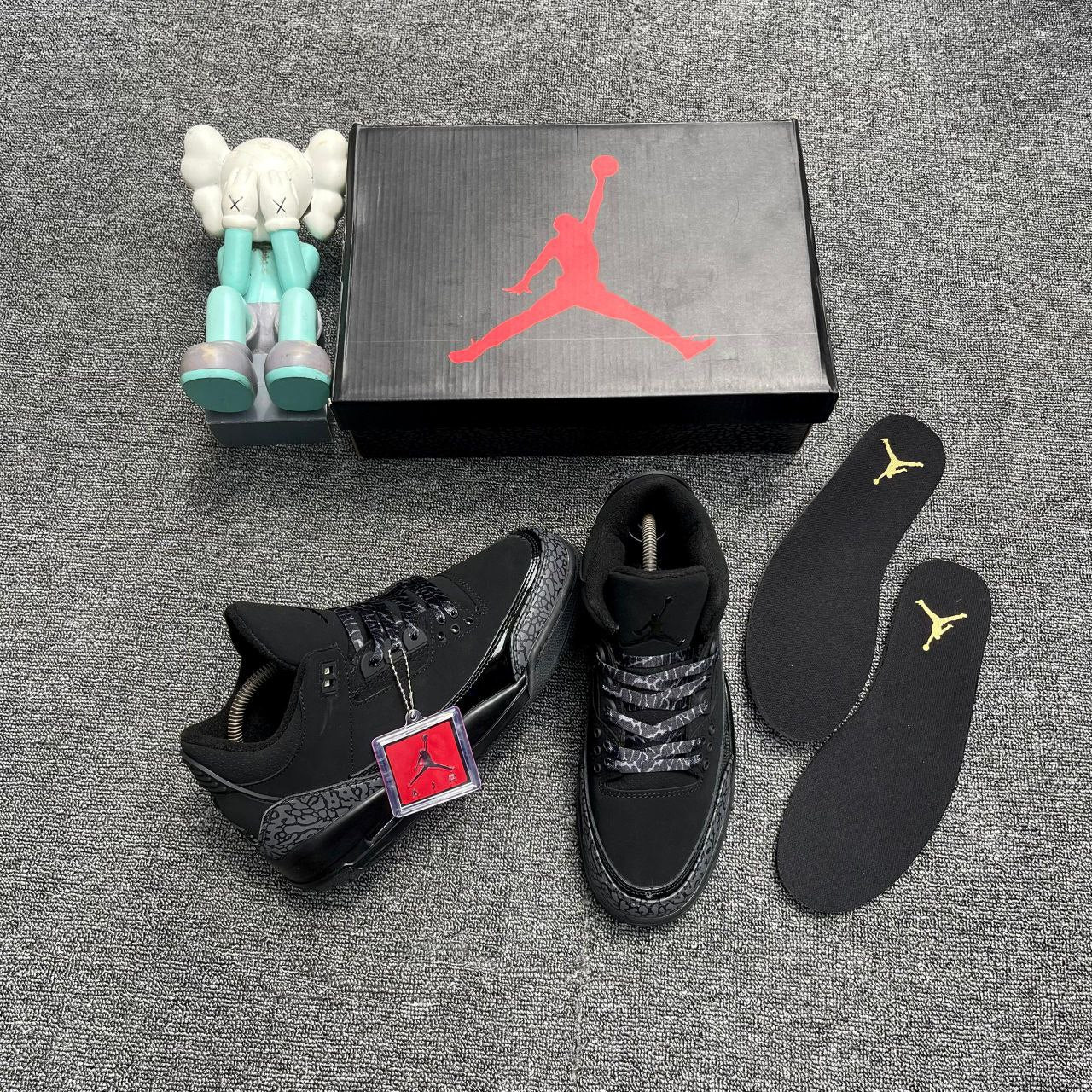 AIR JORDAN 3 RETRO  “BLACK CAT”