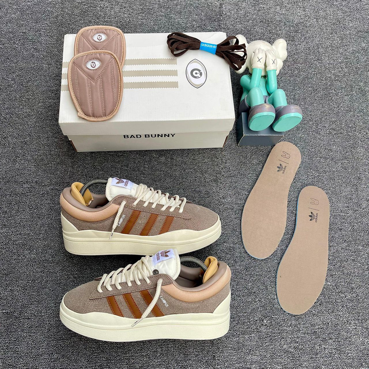 BAD BUNNY x ADIDAS CAMPUS 00