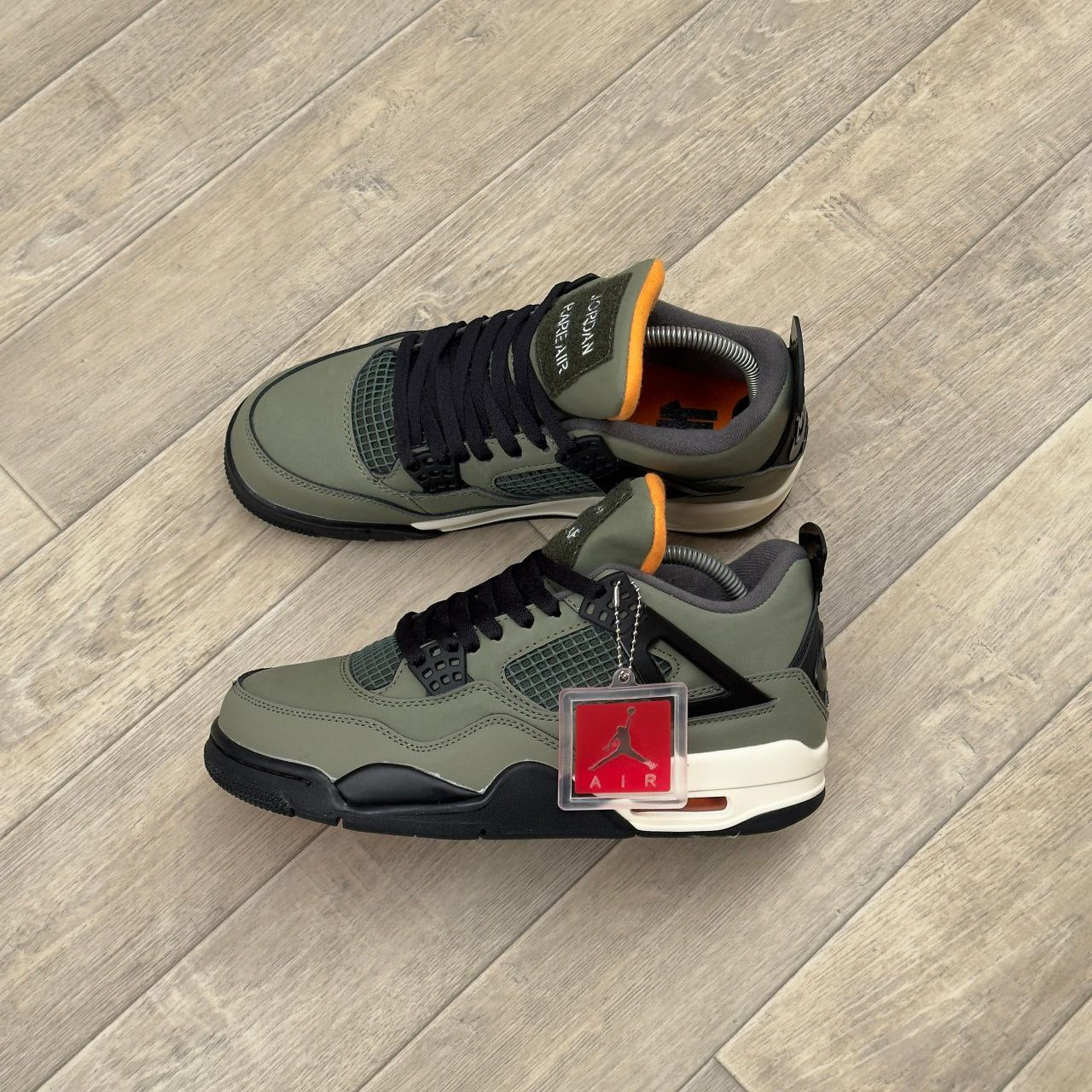 2025 UNDEFEATED x AIR JORDAN 4 RETRO