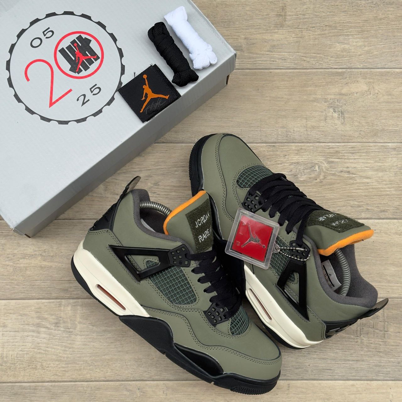 2025 UNDEFEATED x AIR JORDAN 4 RETRO
