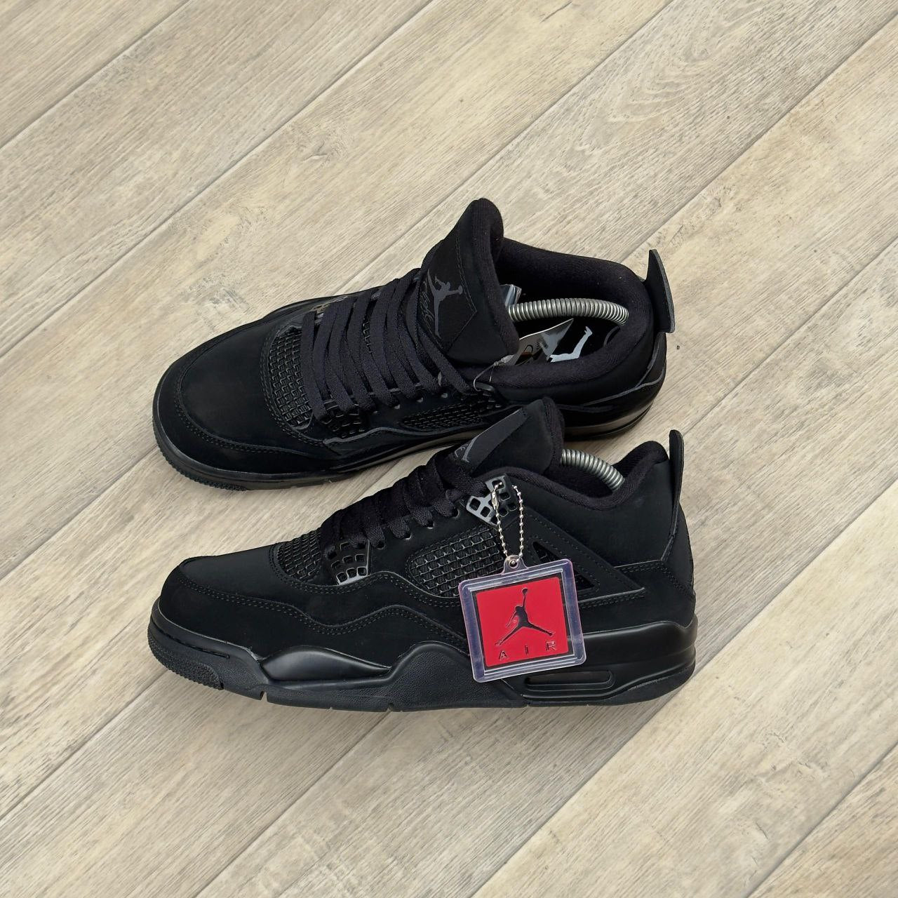 AIR JORDAN 4 RETRO "BLACK CAT"