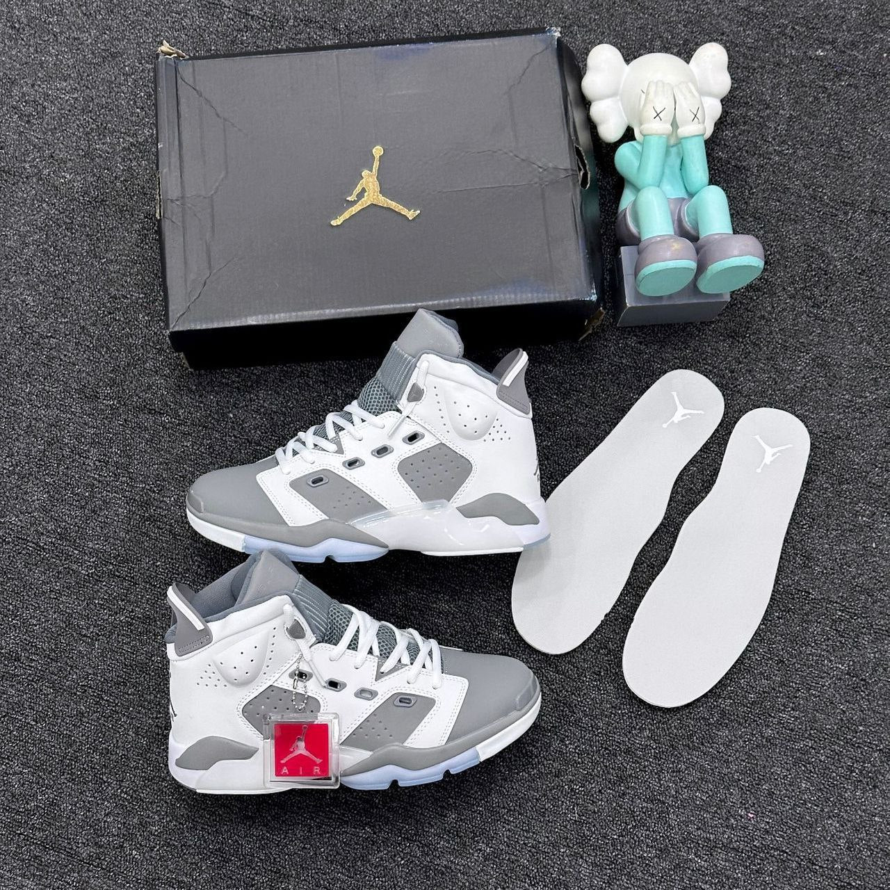 AIR JORDAN 6 RETRO "COOL GREY"