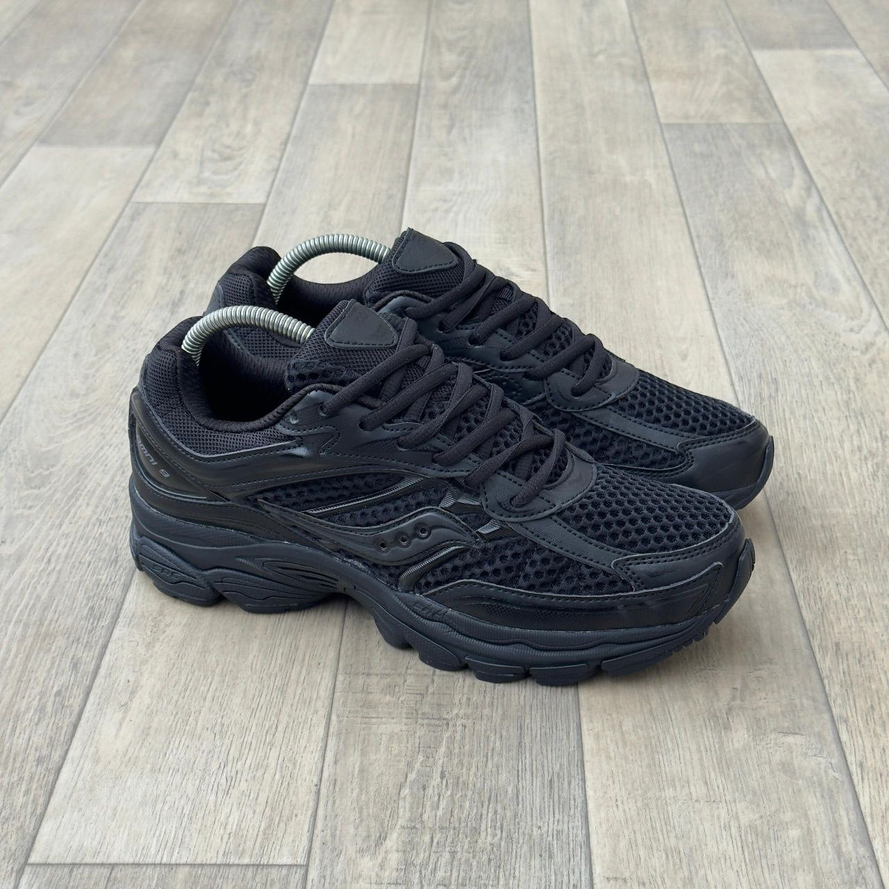 SAUCONY PROGRID OMNI 9 OG  "ARMOR PACK - BLACK"