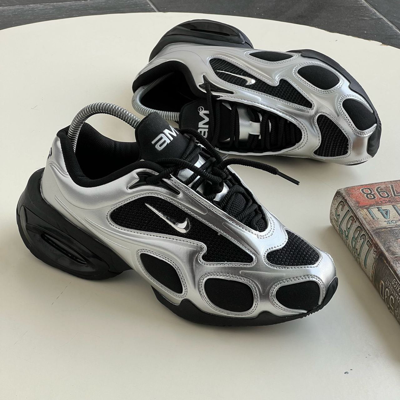 NIKE AIRMAX MUSE